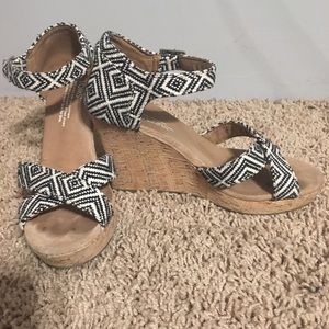 Aztec Wedges by Toms